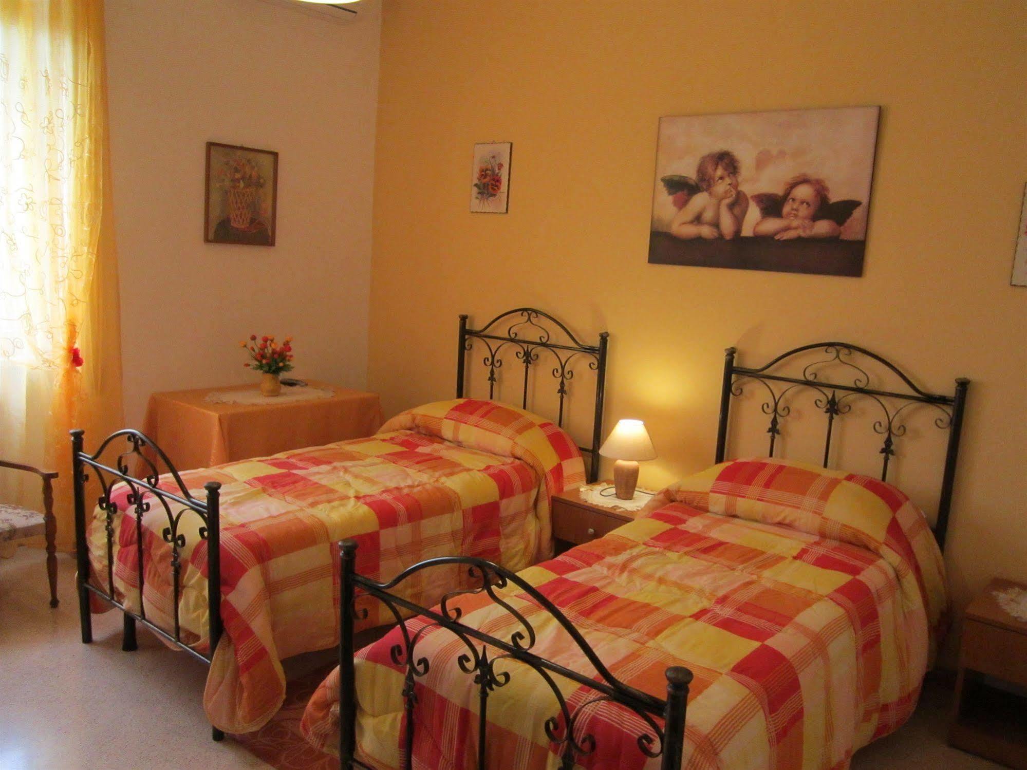 B&B Casa Mariangi Castellana Grotte Eksteriør billede